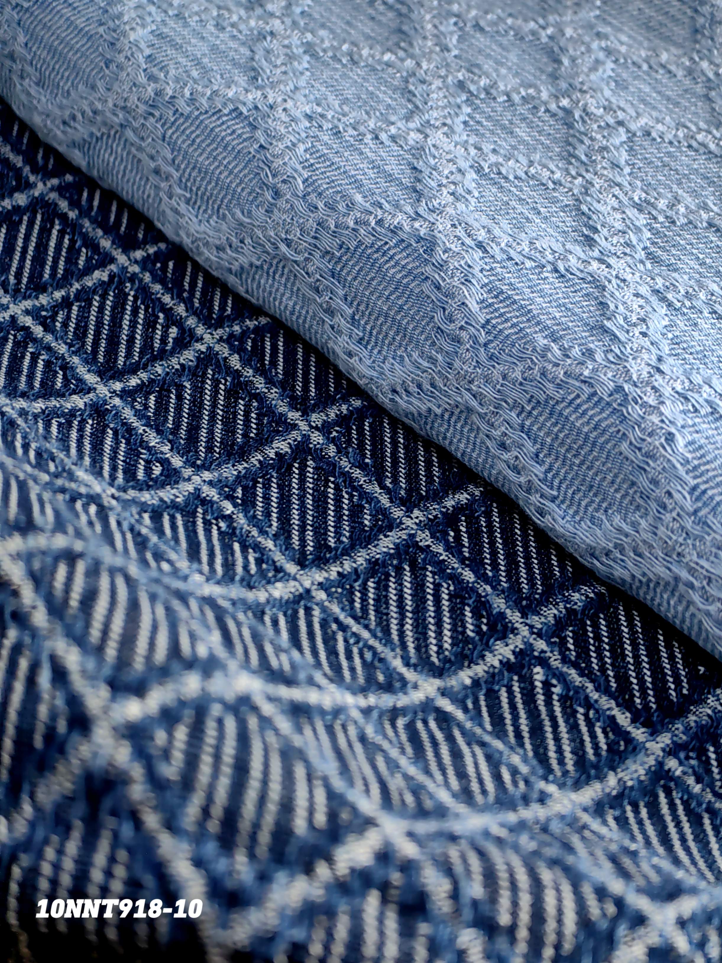 仿钩花菱格提花